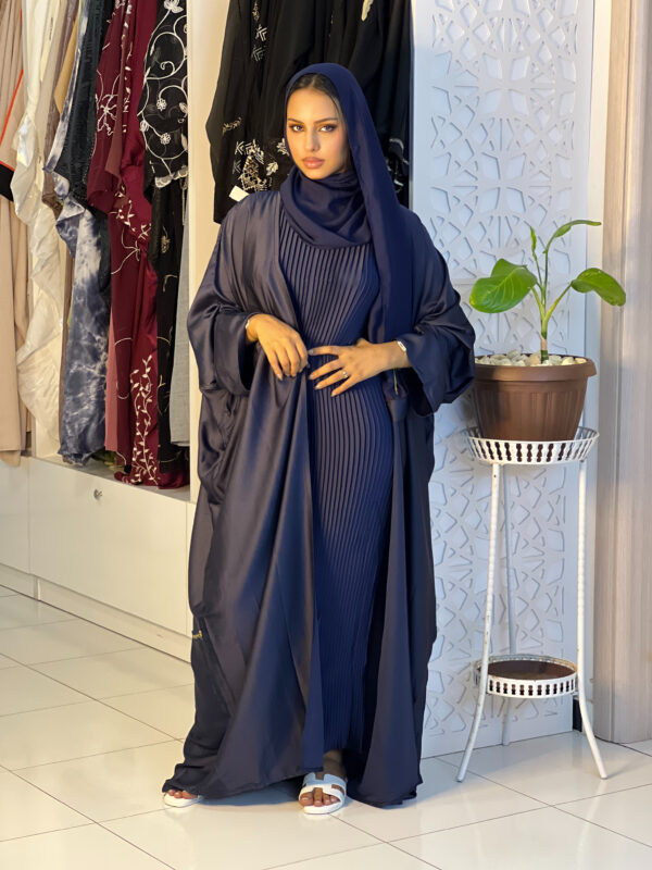 Abaya Amani - Elegant Three-Piece Satin Set in Deep Navy Blue