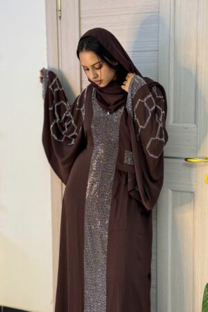 Abaya Safiya - Luxurious Two-Piece Set with Shimmering Geometric Details