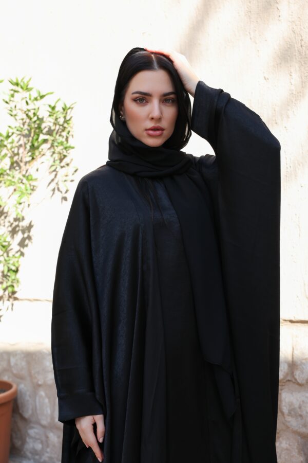 Abaya Samira - Classic Black Three-Piece Abaya Set – T T Velvet Abaya, Dress & Scarf | Elegant Modest Wear